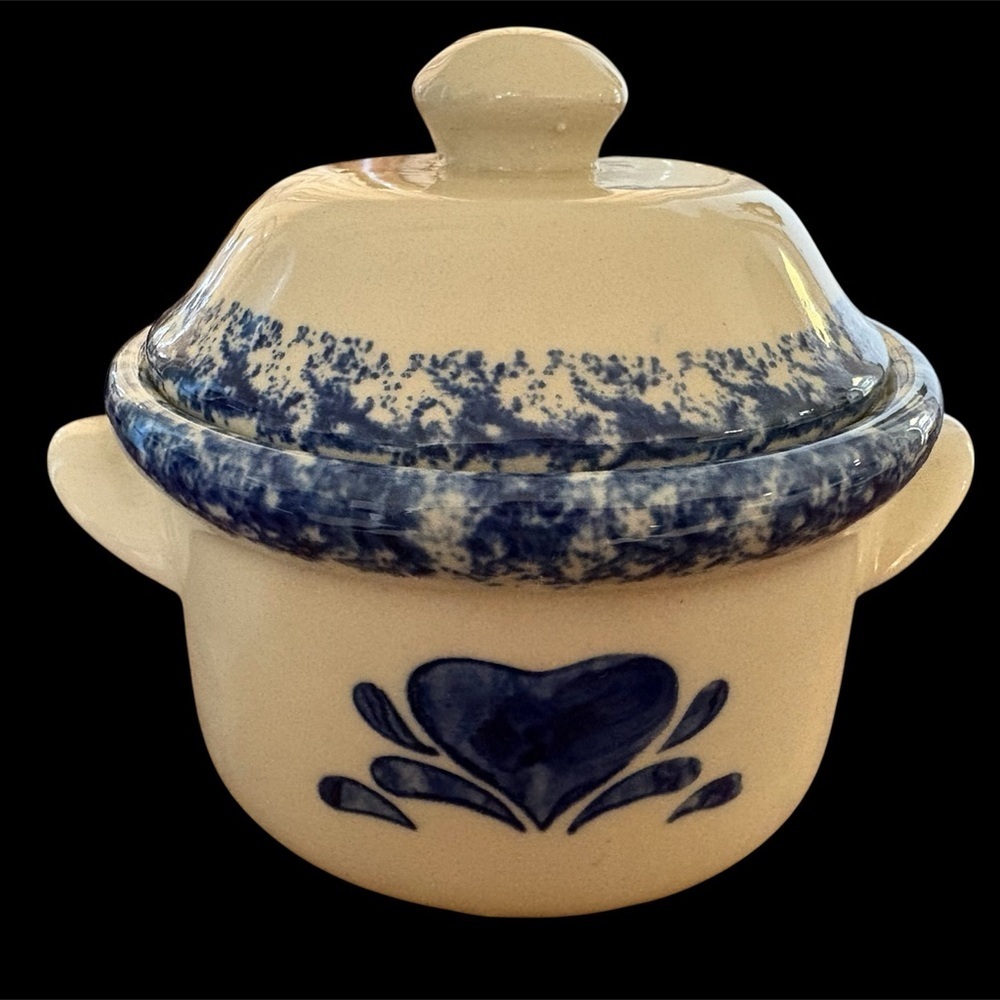 Vintage Blue Spongeware Mini Covered Dish Crock Heart Design-inside 4”